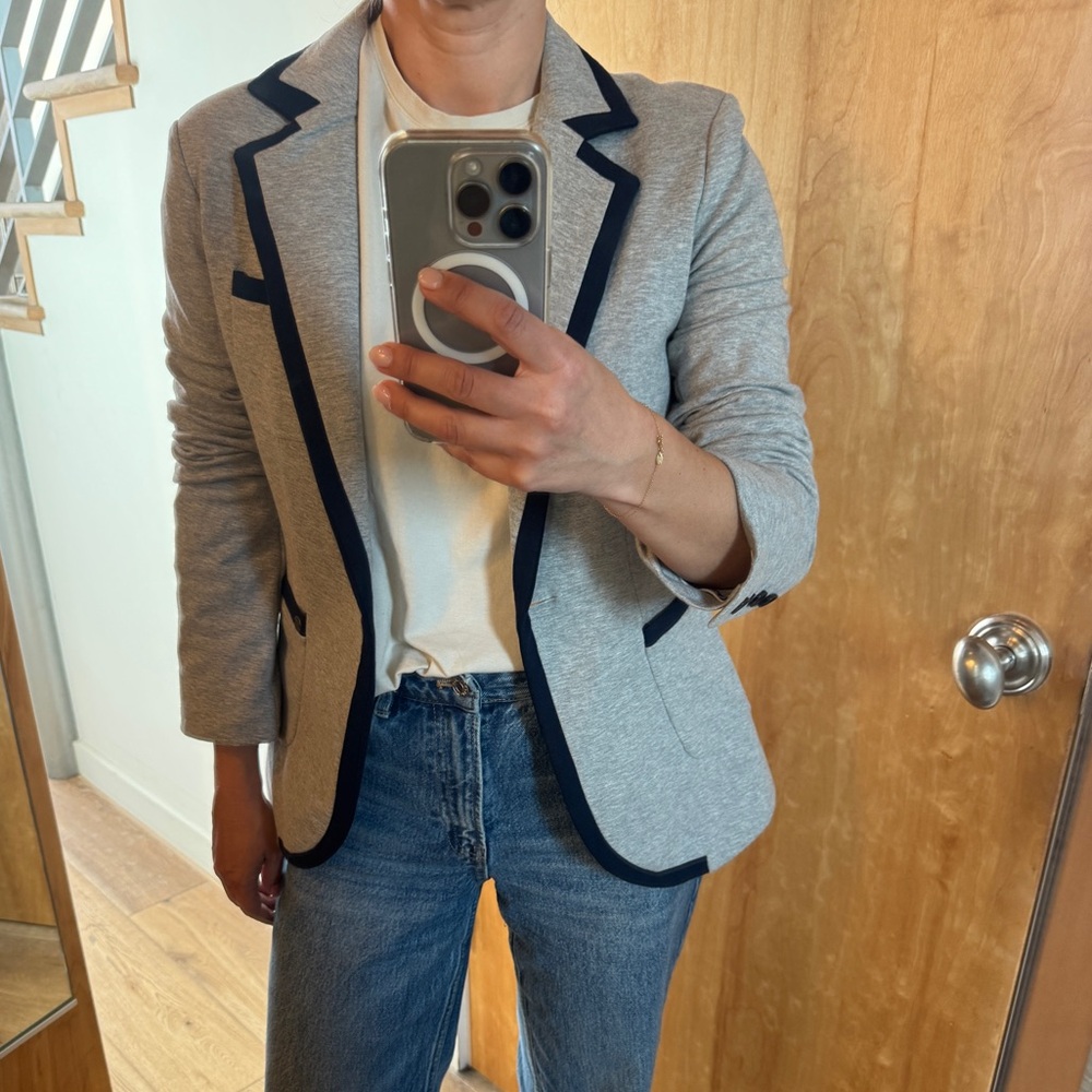 Super cool comfortable blazer